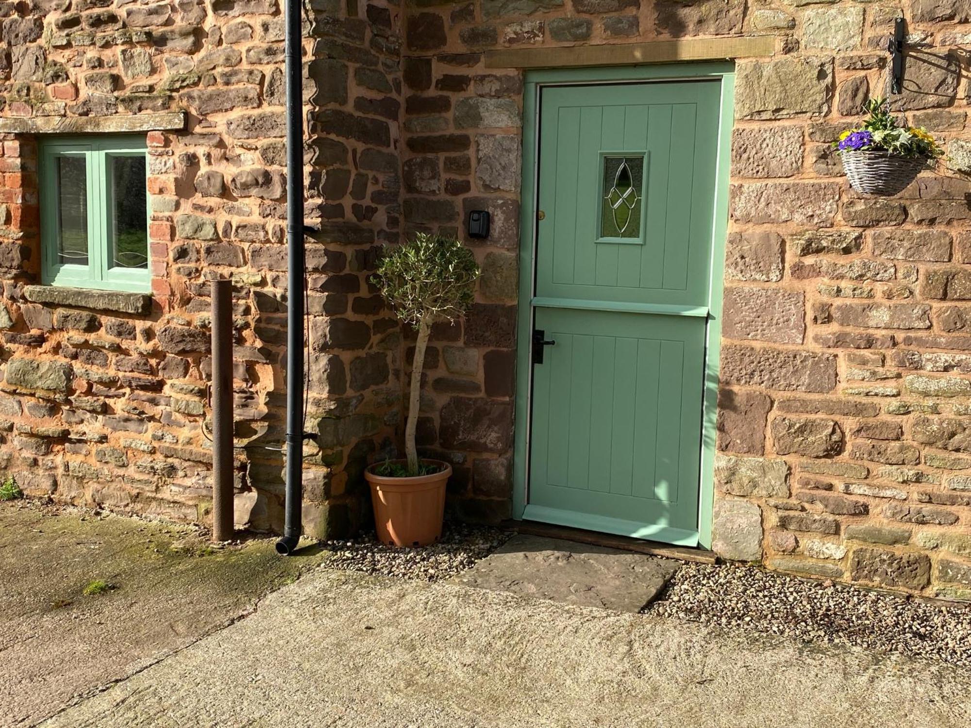 Oaklands Cottage On A Rural Farm Dingestow Buitenkant foto
